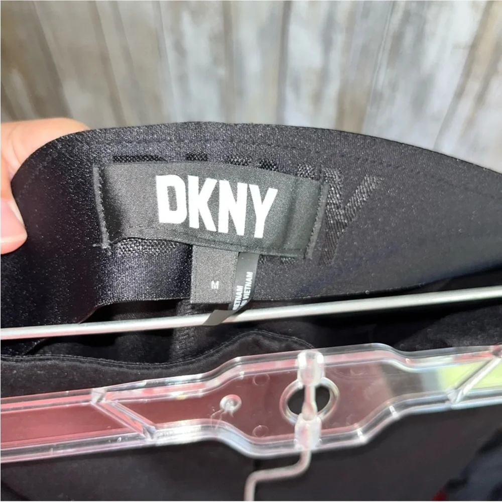 DKNY Pull On Waistband Pants - Picture 4 of 4